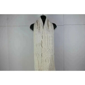 ladies ARAN TRADITION scarf 100% ACRYLIC